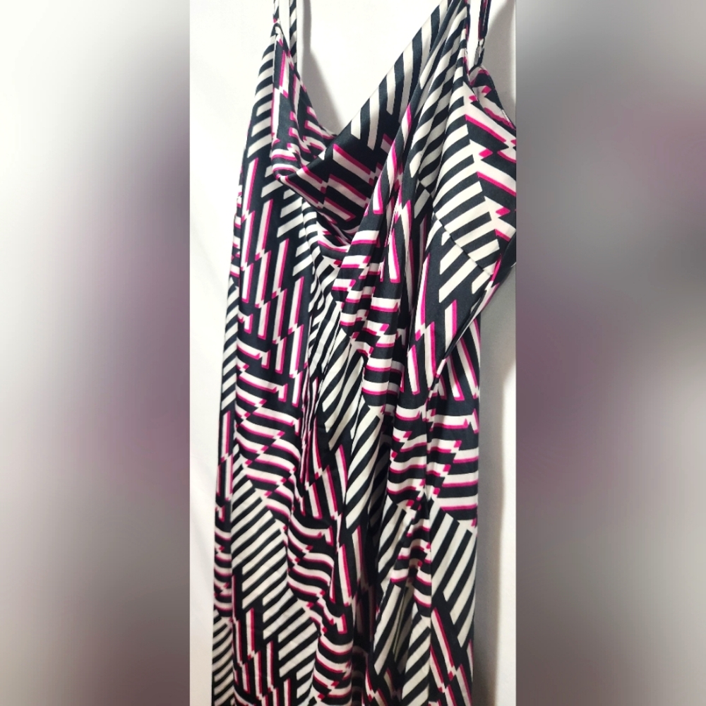 Express Monochrome Black/Pink Striped Dress-Size XL - Picture 9 of 11